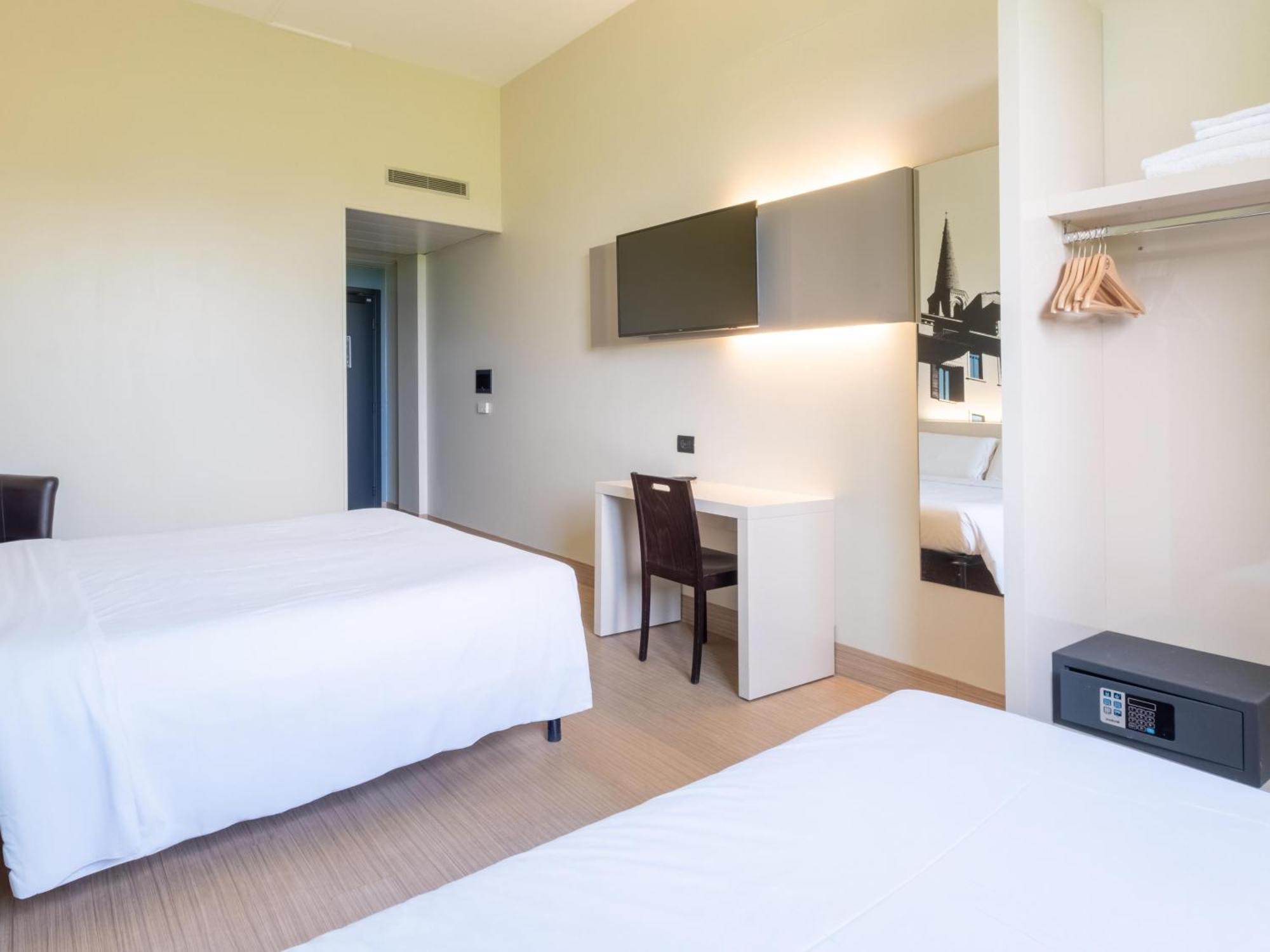 San Giorgio di Mantova B&B Hotel Mantova מראה חיצוני תמונה